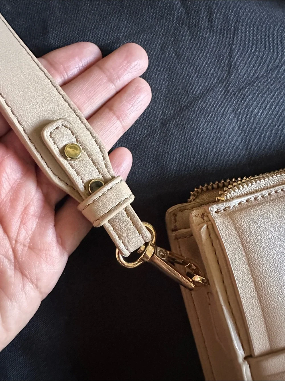 IDEAL OF SWEDEN Braided Laptop Sleeve 13” | Light Camel Beige w/Shoulder Strap